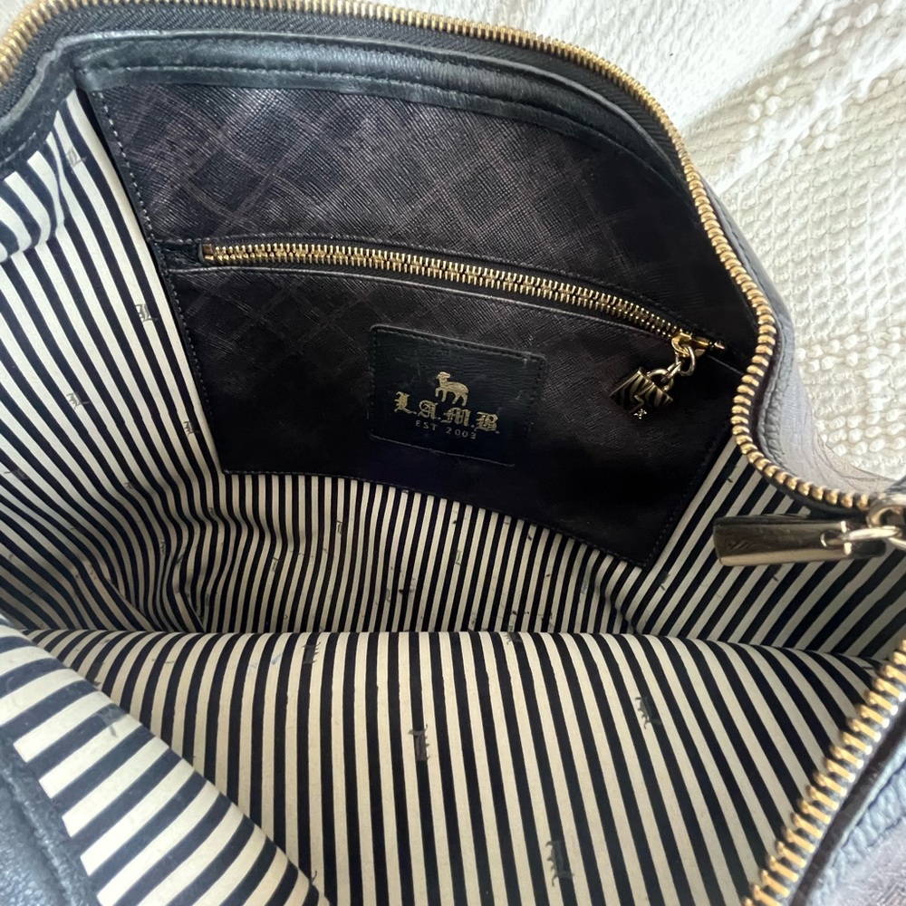 LAMB L.A.M.B large SHOULDER BAG Gwen Stefani sheep logo AUTHENTIC w/ dustbag - Picture 6 of 17
